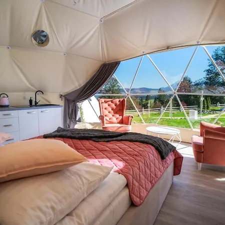 Mountain Glamp & Jacuzzi Luxury tent *