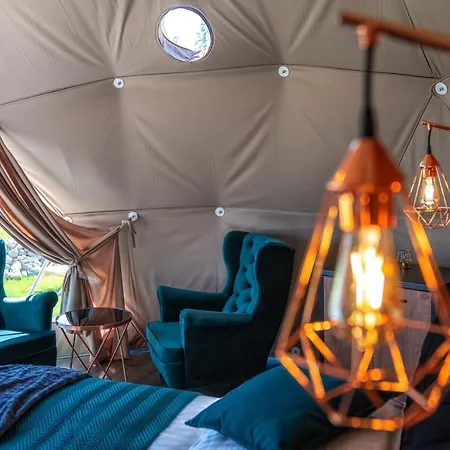 Mountain Glamp & Jacuzzi Luxury tent