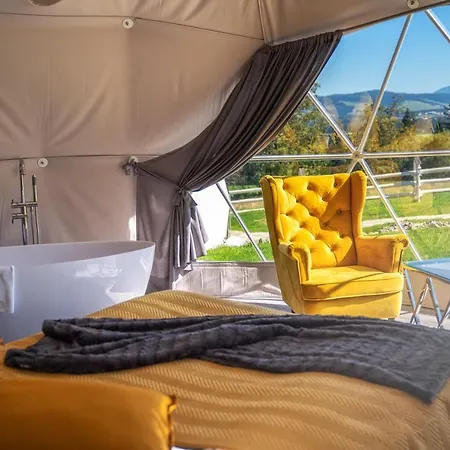 Mountain Glamp & Jacuzzi Zakopane