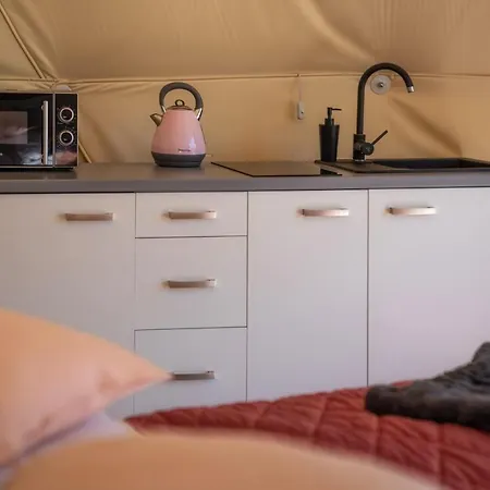 Luxury tent Mountain Glamp & Jacuzzi Zakopane