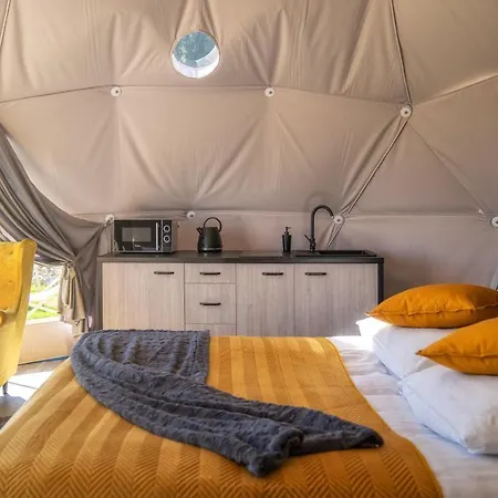 Luxury tent Mountain Glamp & Jacuzzi *